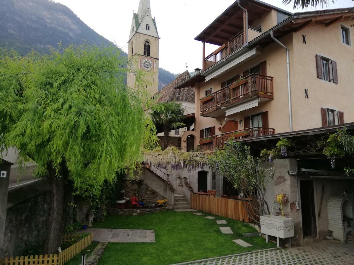 Haus Moeltner - Apartment "Weinansetz" Caldaro Esterno foto